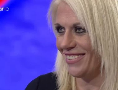 Επική ατάκα στο MasterChef 3: «Μία 40άρα είναι 18αρα γκόμενα με 22 χρόνια εμπειρίας» [βίντεο]